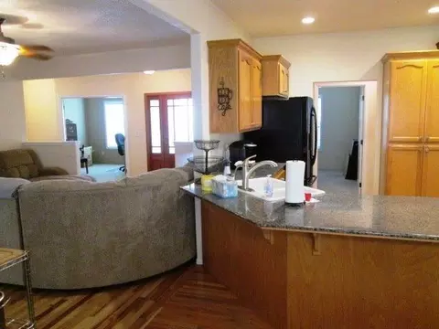 849 Meadowbrook Dr, Central Point, OR 97502 photo 6