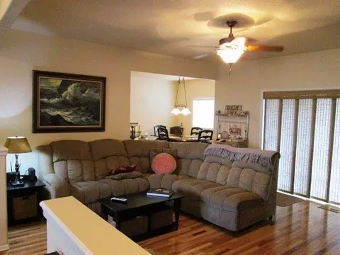 849 Meadowbrook Dr, Central Point, OR 97502 photo 5