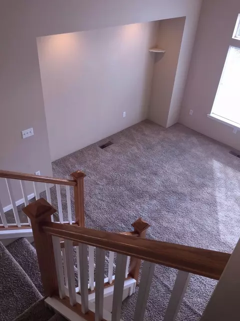 320 Live Oak Loop, Central Point, OR 97502 photo 6