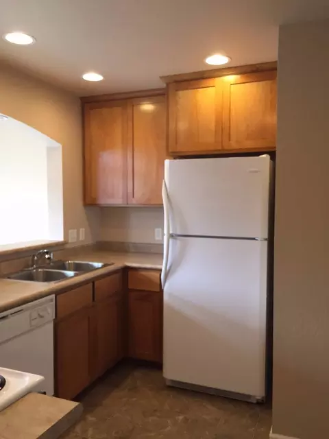 320 Live Oak Loop, Central Point, OR 97502 photo 8
