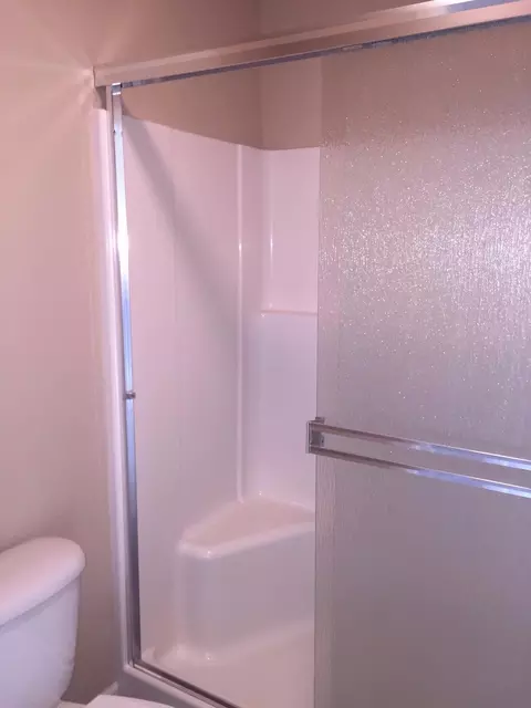 320 Live Oak Loop, Central Point, OR 97502 photo 13