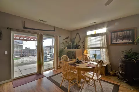 917 Ridgeview Dr, Eagle Point, OR 97524 photo 10