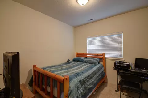 917 Ridgeview Dr, Eagle Point, OR 97524 photo 21
