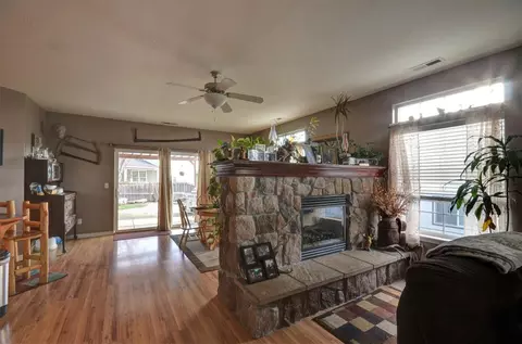 917 Ridgeview Dr, Eagle Point, OR 97524 photo 6