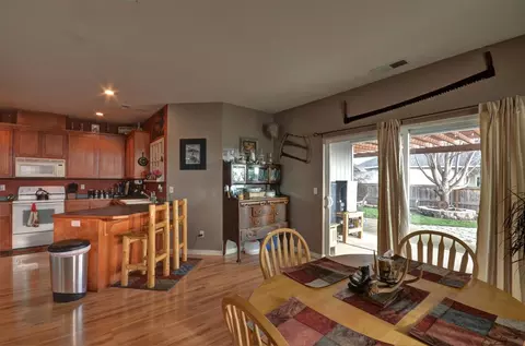 917 Ridgeview Dr, Eagle Point, OR 97524 photo 12