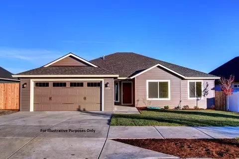 520 N N Hts, Eagle Point, OR 97524 photo 2