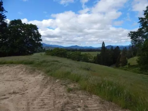 3314 Upper River Rd, Grants Pass, OR 97526 photo 2
