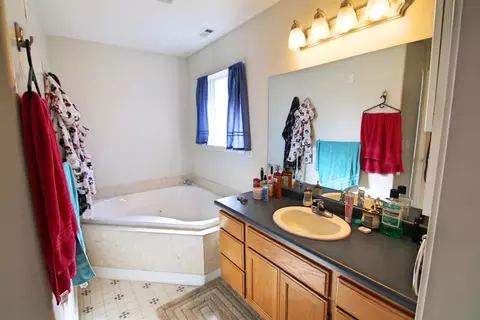 717 Mountain Ave, Central Point, OR 97502 photo 11