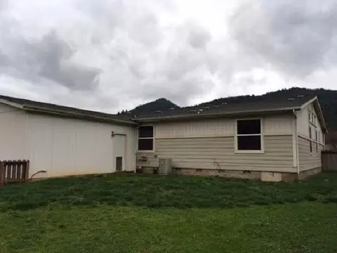 309 Outback Ln, Glendale, OR 97442 photo 35