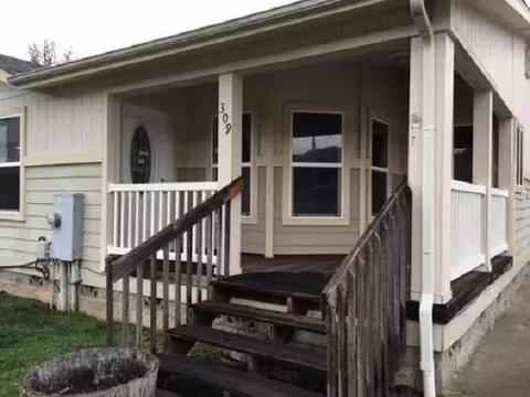 309 Outback Ln, Glendale, OR 97442 photo 3