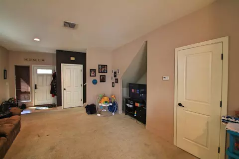 151 Casey Way, Central Point, OR 97502 photo 4