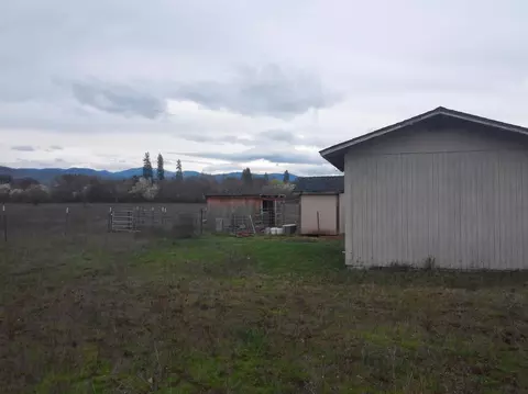 1742 Eagle Heights Dr, Eagle Point, OR 97524 photo 27