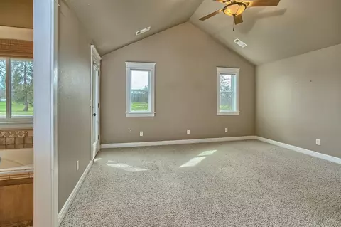 24 Morel Ct, Eagle Point, OR 97524 photo 18