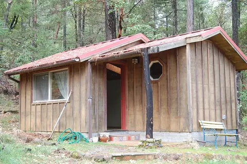 411 Green Tree Loop, Grants Pass, OR 97527 photo 17