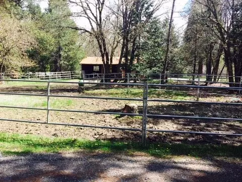1821 Cedar Flt, Williams, OR 97544 photo 18