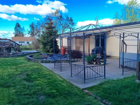 690 Cherry St, Medford, OR 97501 photo 11