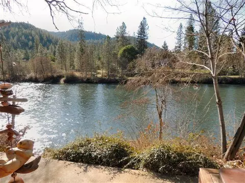 24500 Highway 62, Trail, OR 97541 photo 2
