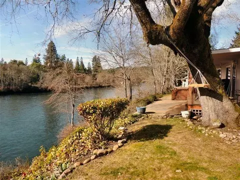 24500 Highway 62, Trail, OR 97541 photo 4