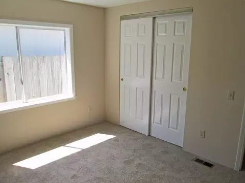 555 Freeman Rd #75, Central Point, OR 97502 photo 9