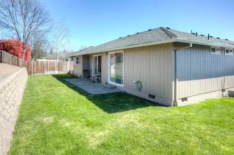 37 Eagle View Dr, Eagle Point, OR 97524 photo 29