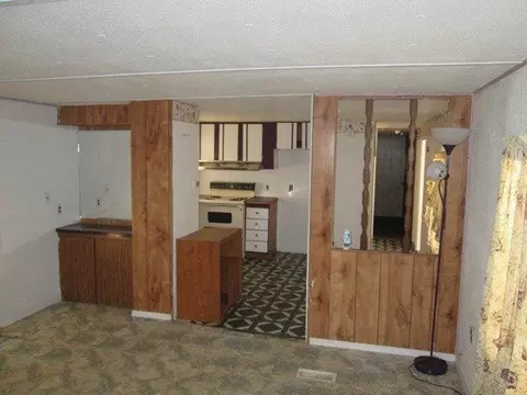 136 Tracy Ln, Cave Junction, OR 97523 photo 6
