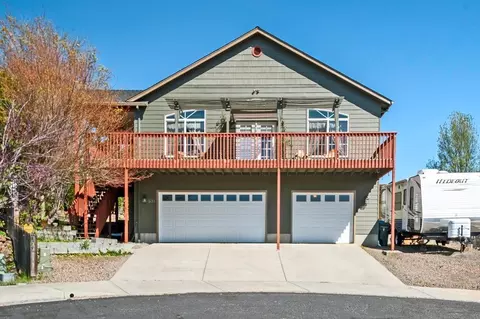 531 Winston Ct, Eagle Point, OR 97524 photo 1