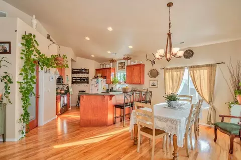531 Winston Ct, Eagle Point, OR 97524 photo 9