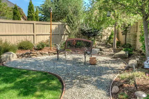 9 Aspen Ct, Eagle Point, OR 97524 photo 8