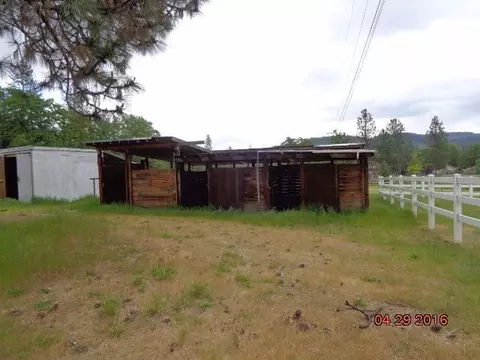 260 Long Branch Rd, Eagle Point, OR 97524 photo 25