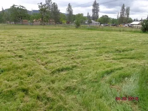 260 Long Branch Rd, Eagle Point, OR 97524 photo 28