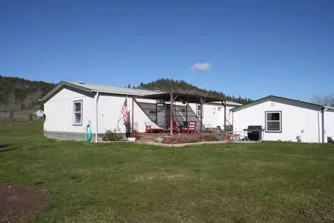 108 Greenleaf Dr, Eagle Point, OR 97524 photo 22