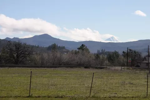108 Greenleaf Dr, Eagle Point, OR 97524 photo 23