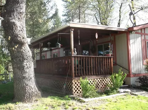712 Covered Bridge Rd, Rogue River, OR 97537 photo 1
