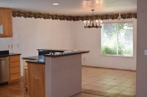 2614 Devonshire Pl, Central Point, OR 97502 photo 12