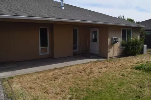 2614 Devonshire Pl, Central Point, OR 97502 photo 15
