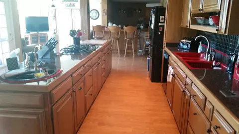 17515 Hwy 62, Eagle Point, OR 97524 photo 2