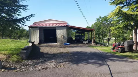 17515 Hwy 62, Eagle Point, OR 97524 photo 21