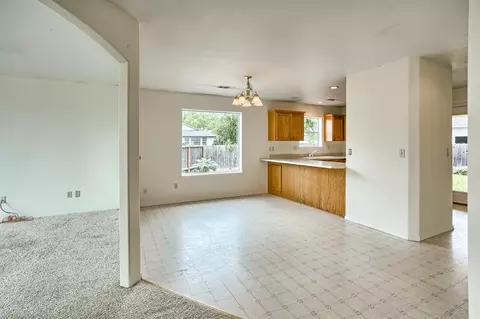 230 Jared Ct, Phoenix, OR 97535 photo 7