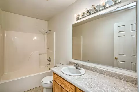 230 Jared Ct, Phoenix, OR 97535 photo 12