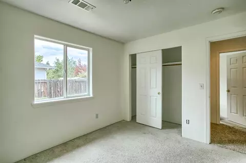 230 Jared Ct, Phoenix, OR 97535 photo 11