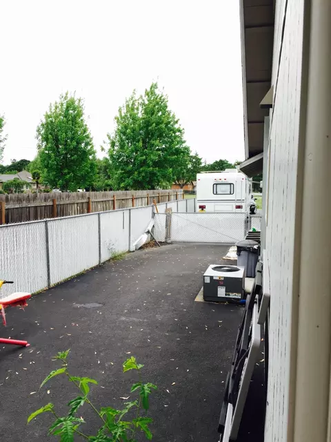239 W Gregory Rd, Central Point, OR 97502 photo 19