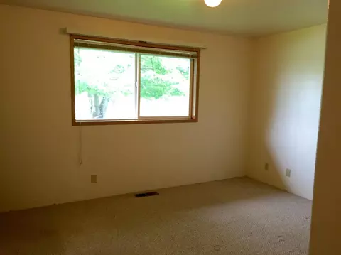 239 W Gregory Rd, Central Point, OR 97502 photo 13