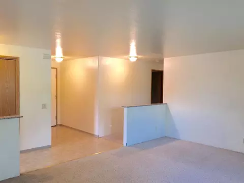 239 W Gregory Rd, Central Point, OR 97502 photo 8