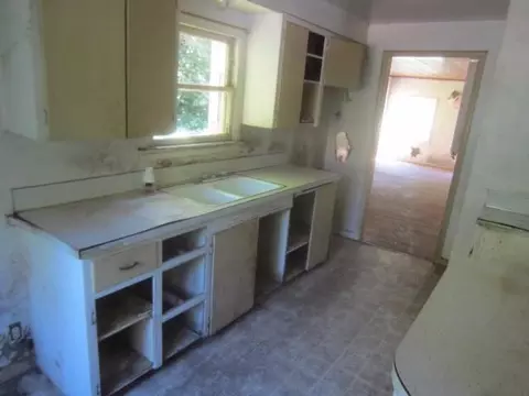 299 Madrona Dr, Cave Junction, OR 97523 photo 16