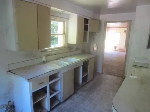 299 Madrona Dr, Cave Junction, OR 97523 photo 10
