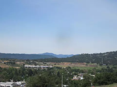 326 Avalon Ter, Eagle Point, OR 97524 photo 4