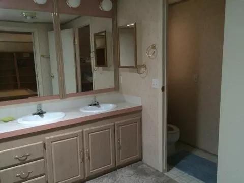 203 Kitty Dr, Eagle Point, OR 97524 photo 18