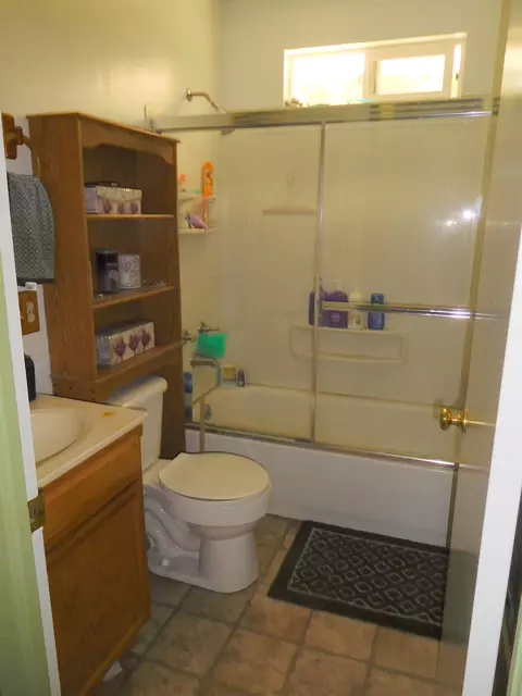 5685 Holland Loop Rd, Cave Junction, OR 97523 photo 15