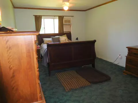 5685 Holland Loop Rd, Cave Junction, OR 97523 photo 11