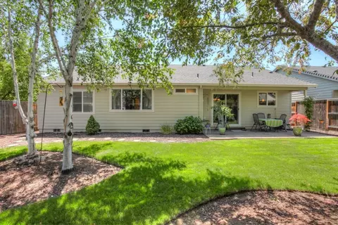 131 Aberdeen Ln, Eagle Point, OR 97524 photo 19